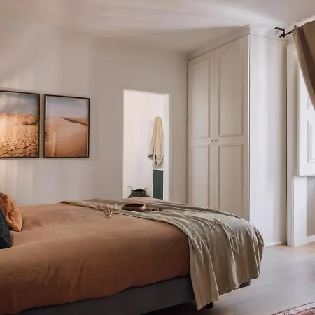 Mezguida - 2 Bedrooms In Bica Διαμέρισμα Lisboa