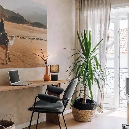 Mezguida - 2 Bedrooms In Bica Διαμέρισμα *