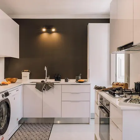 Apartment Mezguida - 2 Bedrooms In Bica Lissabon